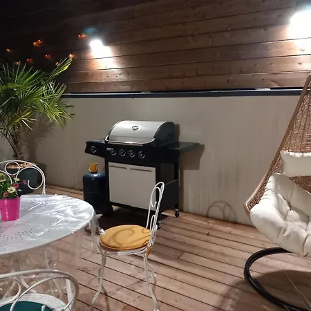 Dom wakacyjny L'hirondelle En Auvergne